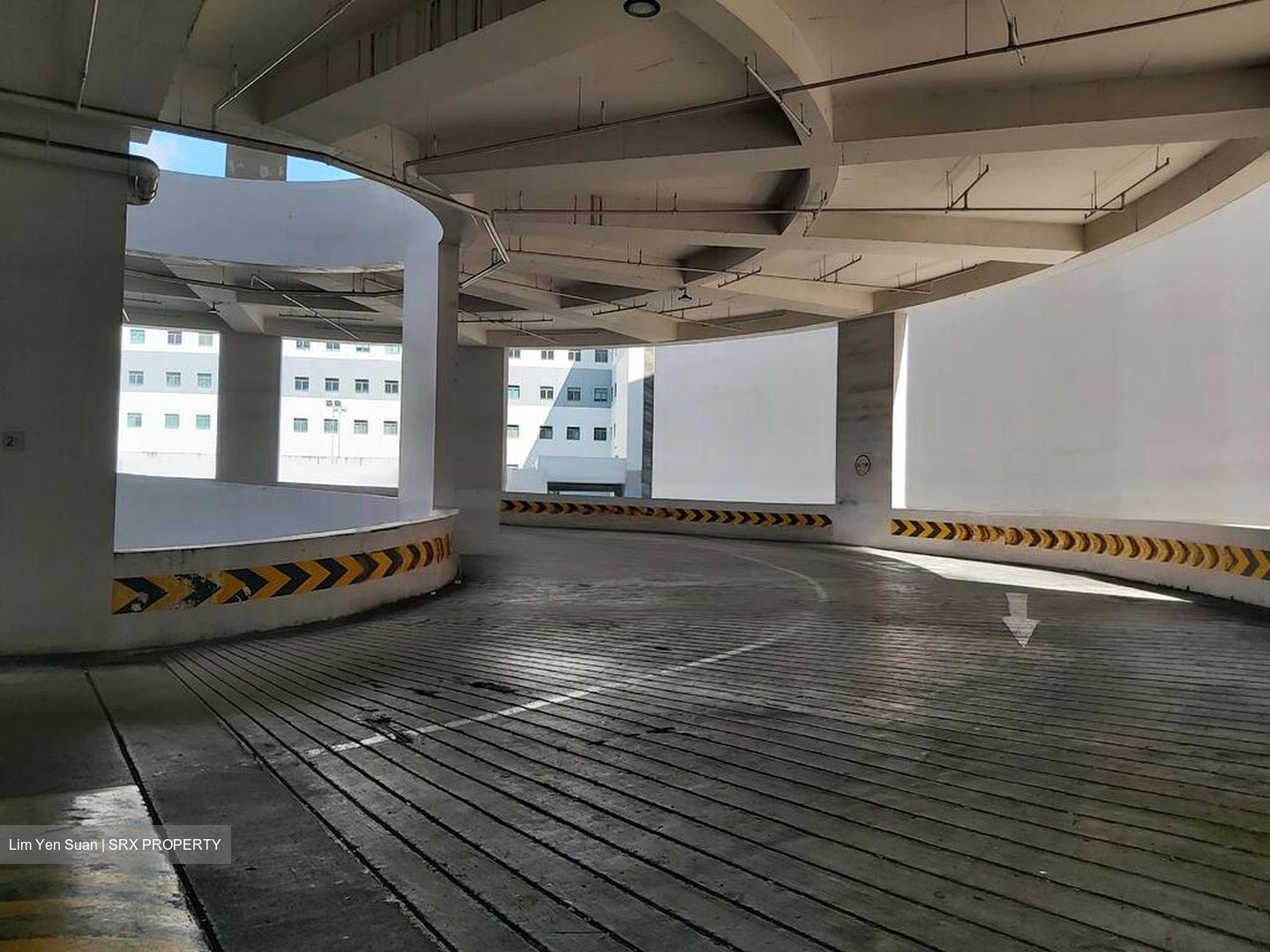 Admiralty MRT (D25), Factory #455411631